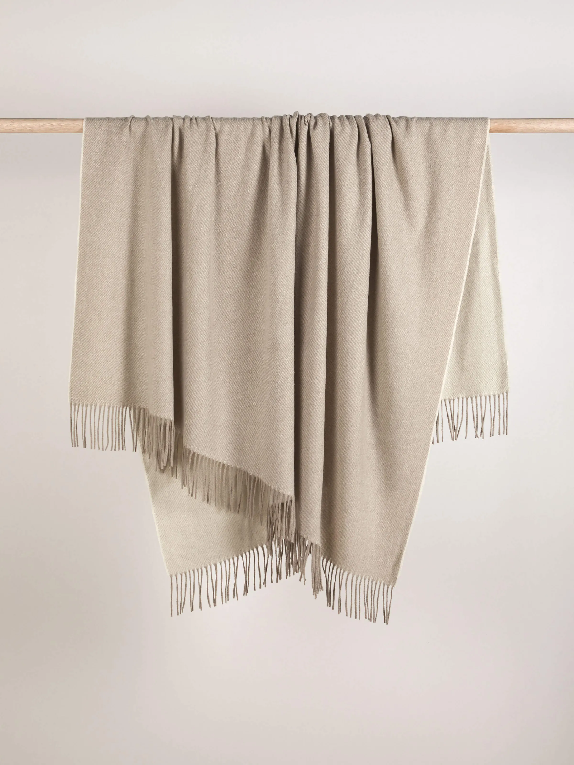 L&M Home Ellis Oatmeal Cashmere/Australian Wool Throw Online